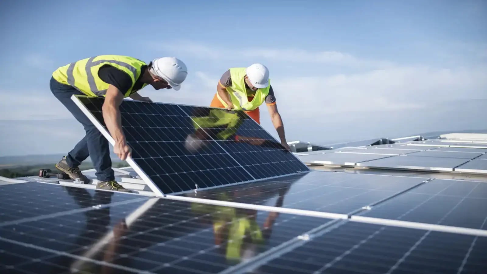Why Solar Companies Are Seeing Record Demand in 2026